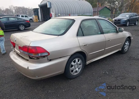 2001 Honda Accord 2.3 Ex from USA, damaged, VIN 1HGCG66871A034698